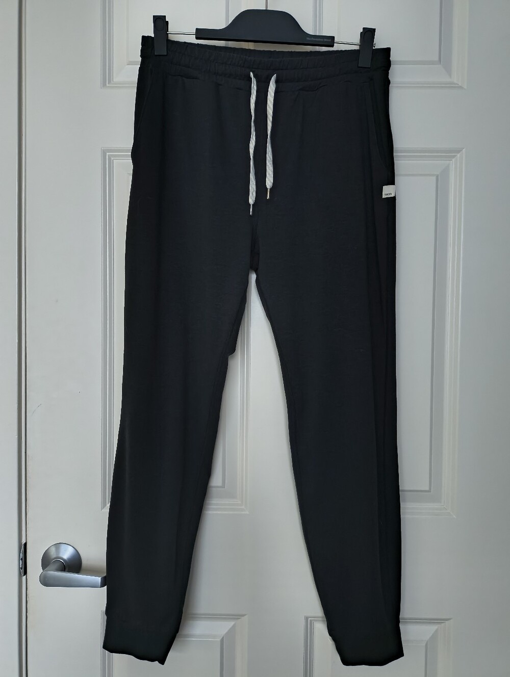 Vuori Performance Jogger - Long - Black Heather - Medium - Picture 4 of 5